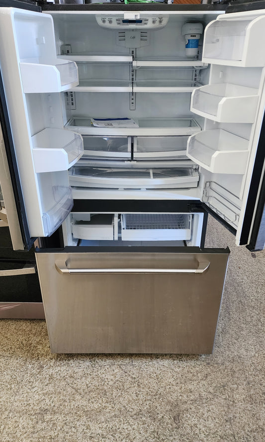 Réfrigérateur Ge Ge en acier inoxydable