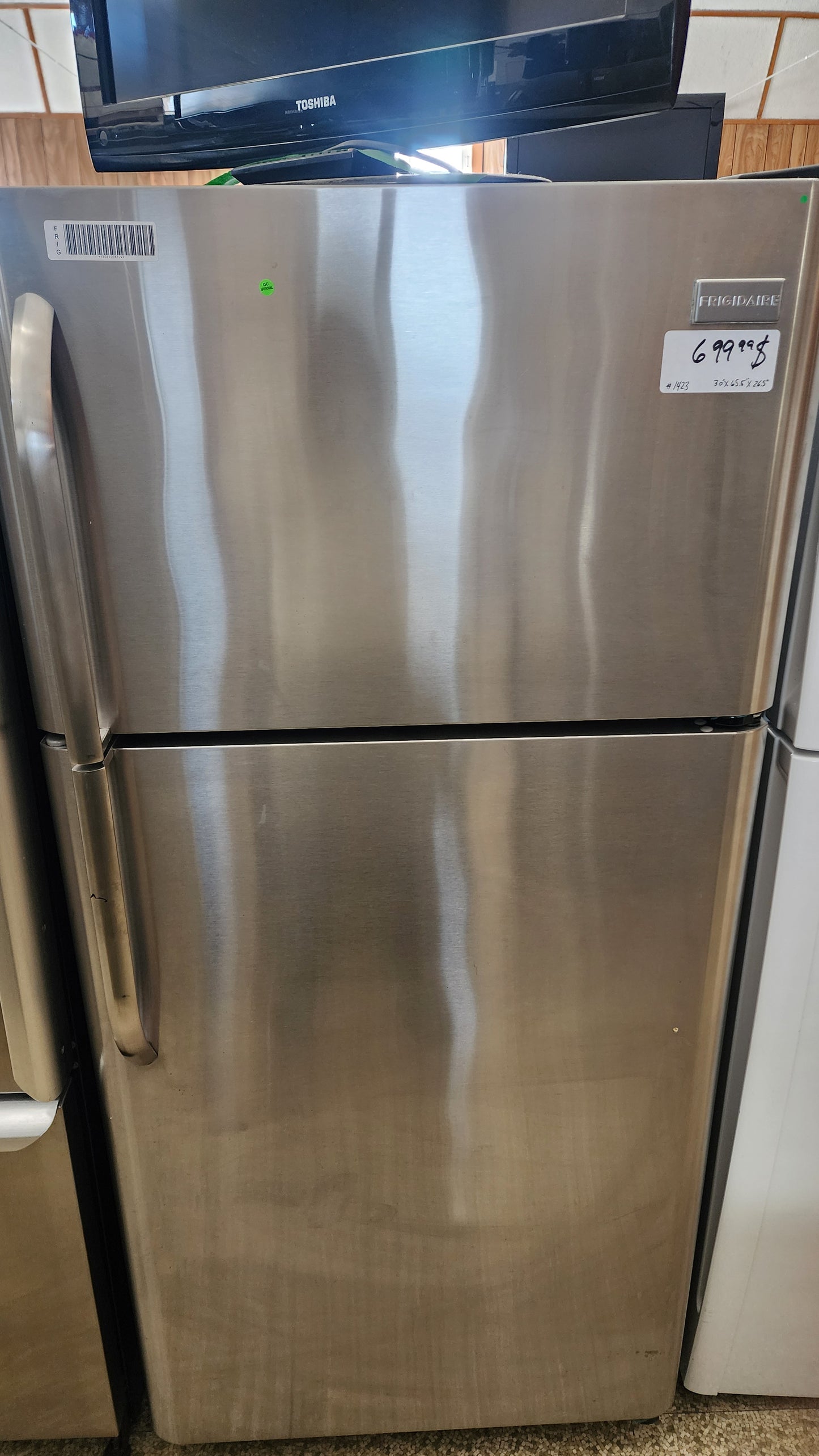 Frigidaire Frigidaire refrigerator in stainless