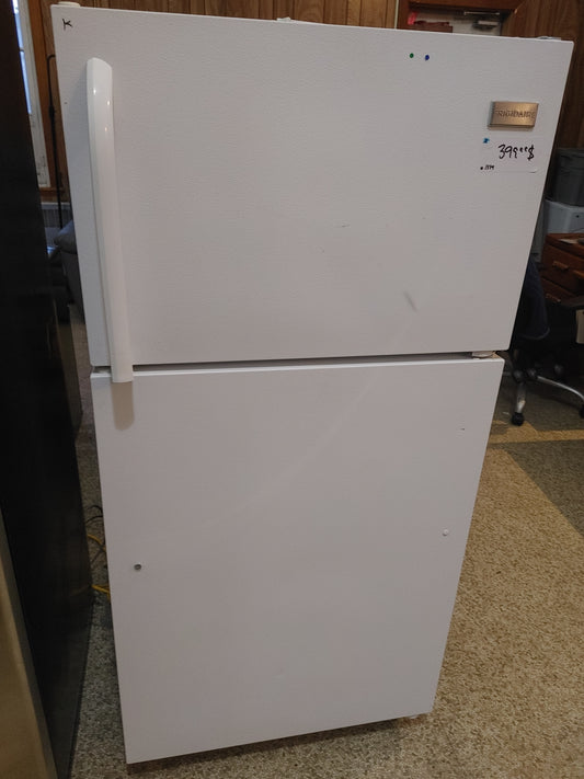 Réfrigérateur Frigidaire en blanc