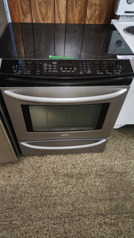 Poêle Kenmore Kenmore en acier inoxydable