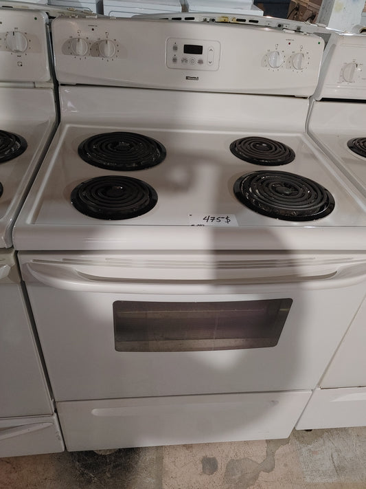 Cuisinière Kenmore en blanc