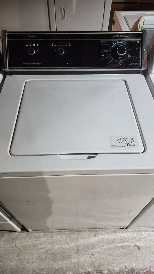 Whirlpool Whirlpool washing machine in white