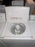 Maytag Maytag washing machine in white