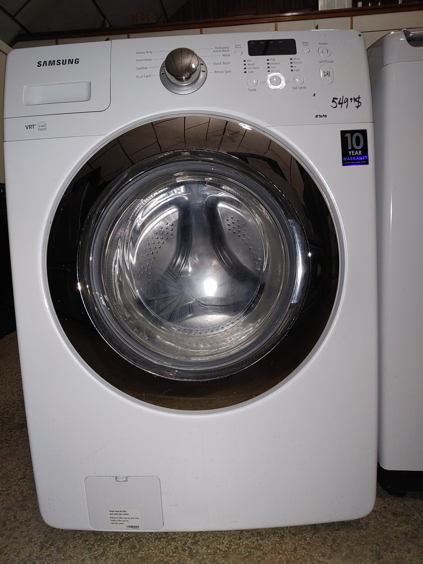 Kenmore Kenmore washing machine in white