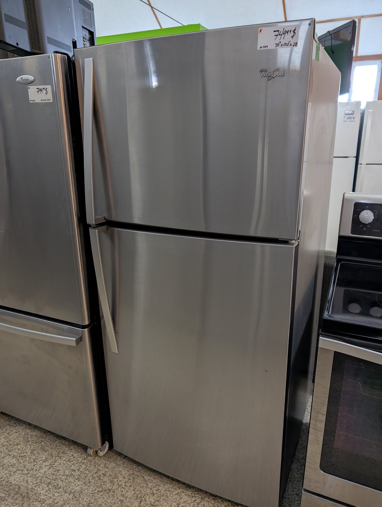 Whirlpool Refrigerator in white