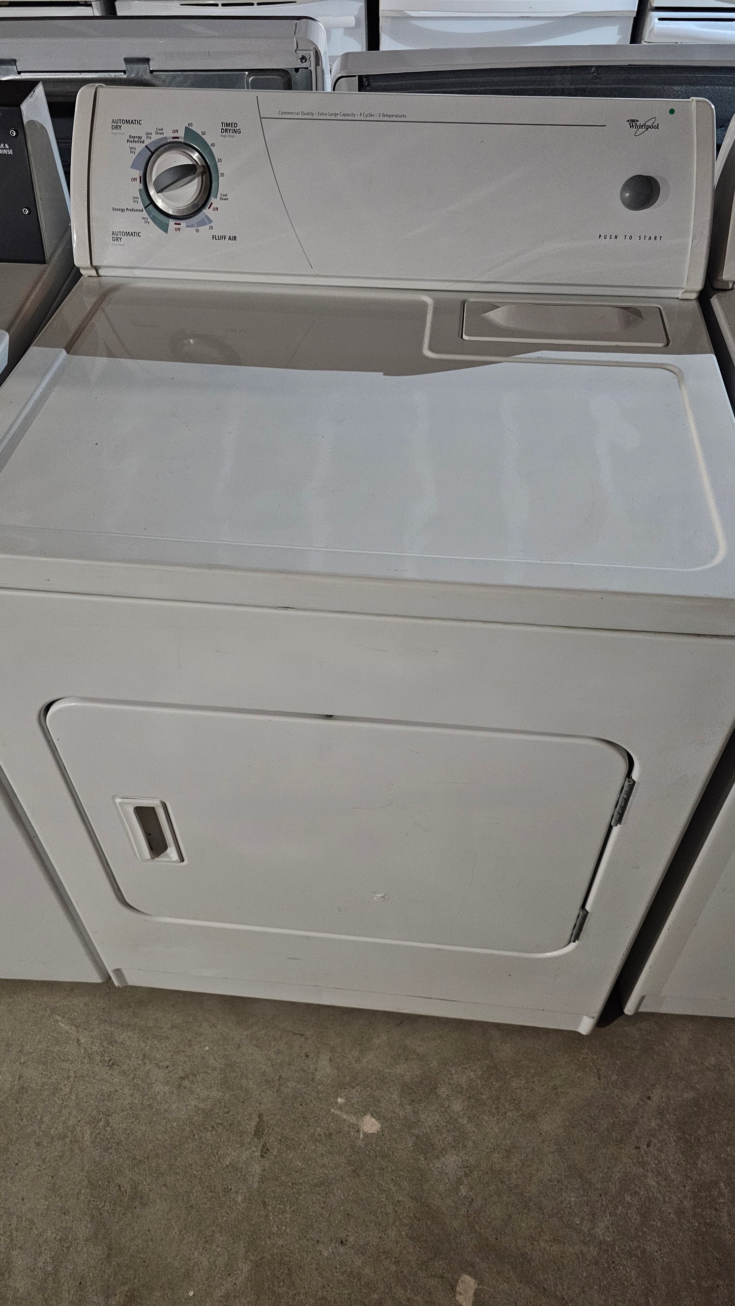 Laveuse à chargement par le dessus de marque à déterminer