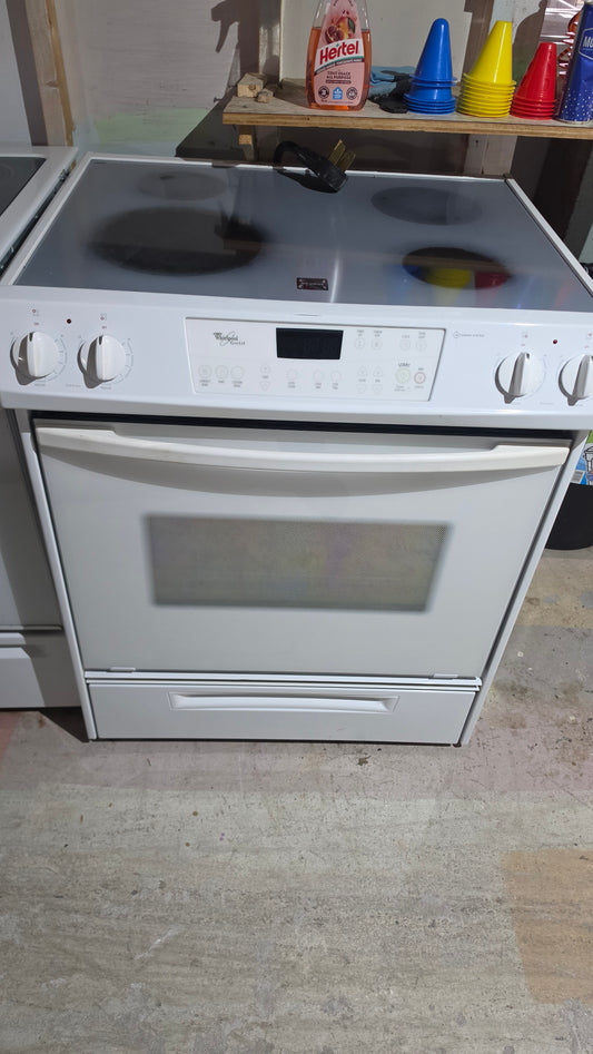 Whirlpool convection stove - white SKU#2534