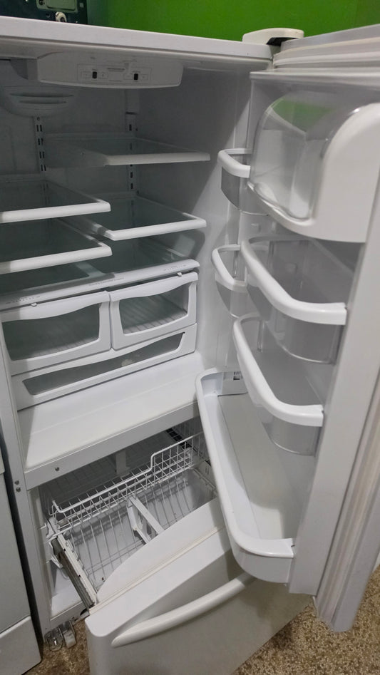 Réfrigérateur KitchenAid 30 po x 66 po x 27 po - blanc Réf. 1724