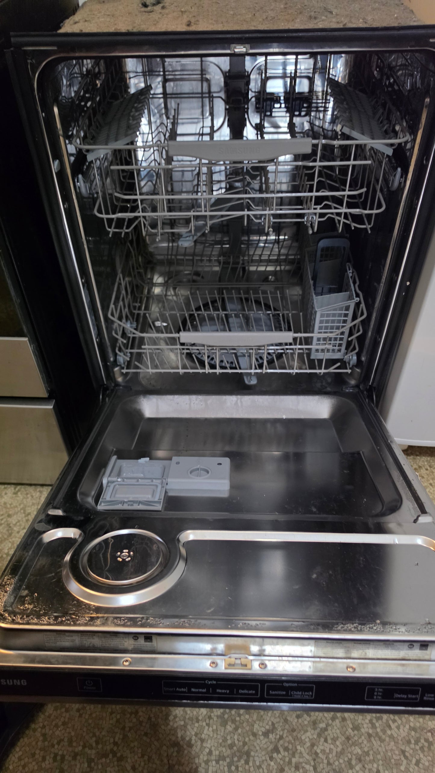 Samsung dishwasher - stainless SKU#5104