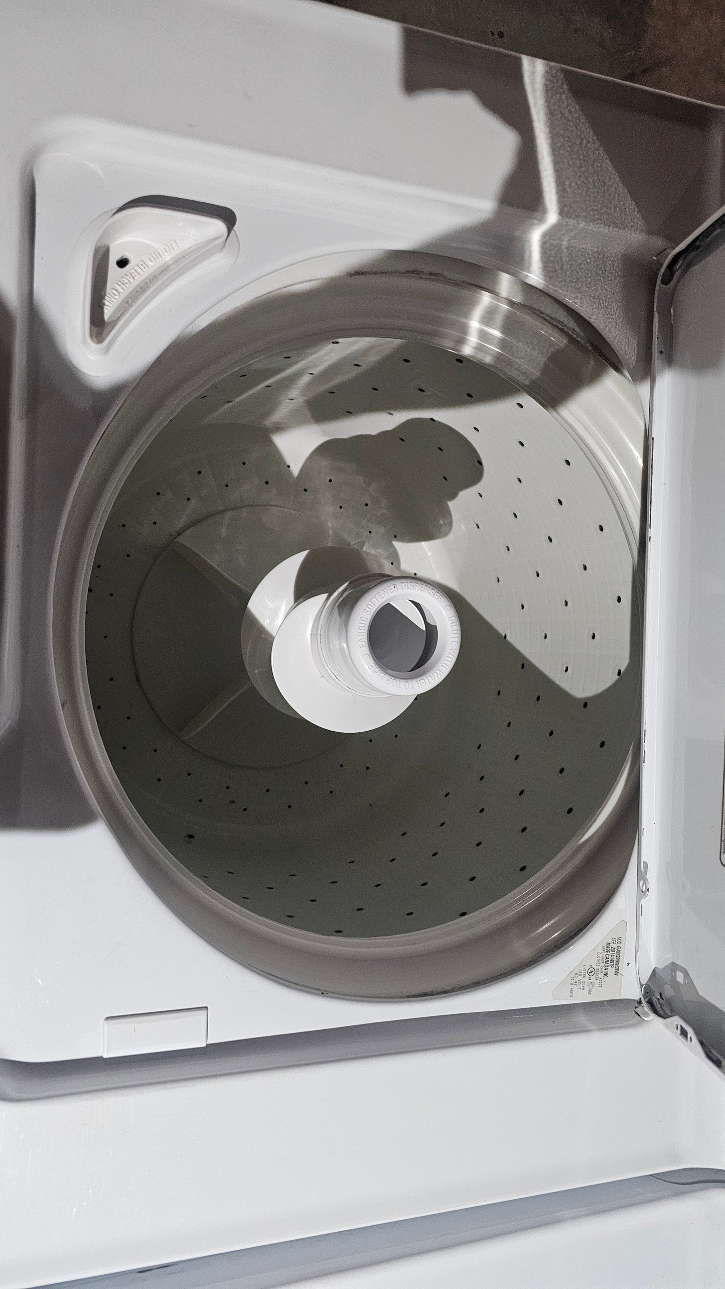 Laveuse à chargement supérieur GE et Sécheuse Ensemble – Blanc