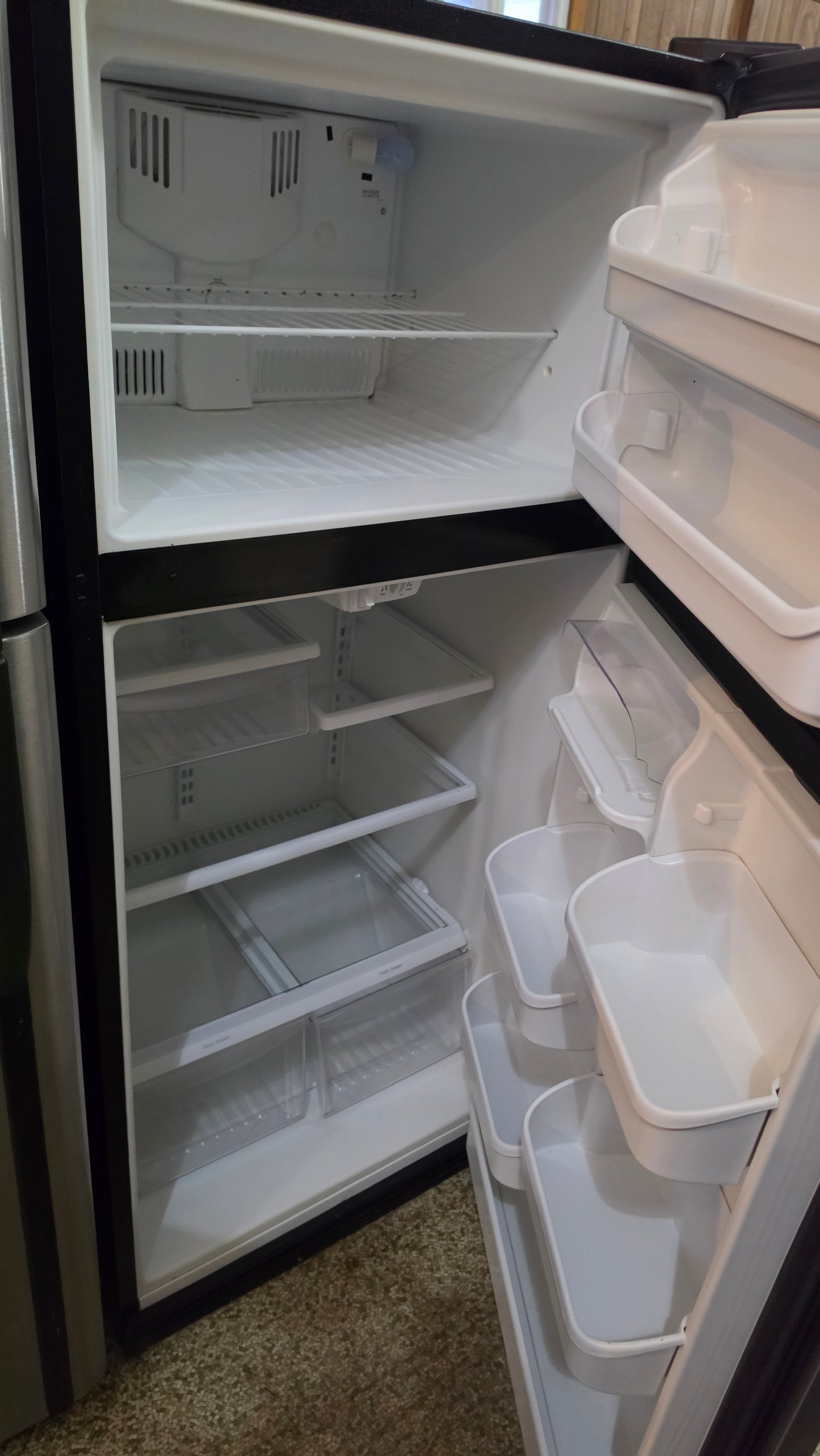 Réfrigérateur Frigidaire 30 po x 66,5 po x 27 po - acier inoxydable, réf. 1742
