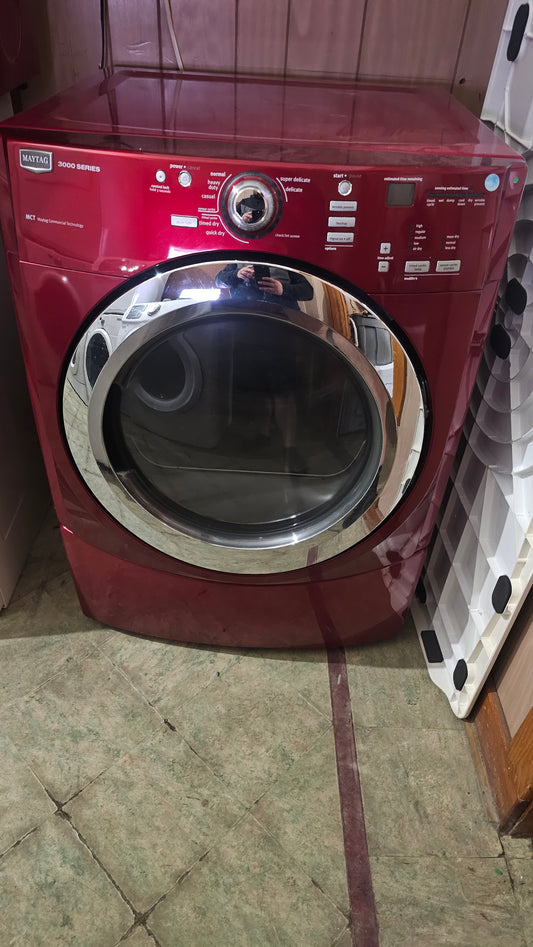 Maytag d’occasion Sécheuse - Rouge – Appareil abordable et fiable