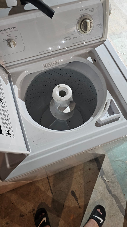 Laveuse à chargement par le dessus de marque à déterminer