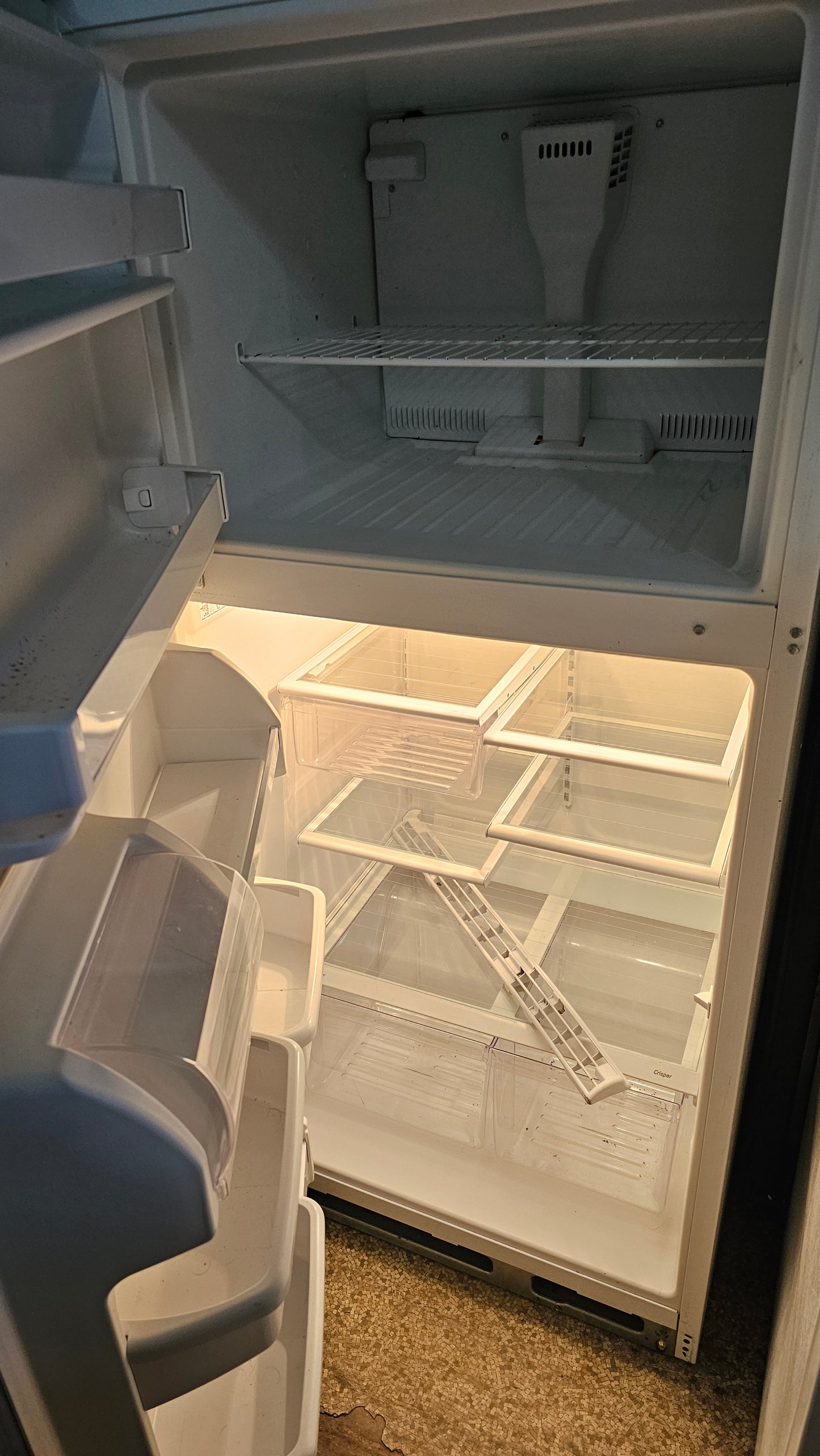 Whirlpool refrigerator - white SKU#1639