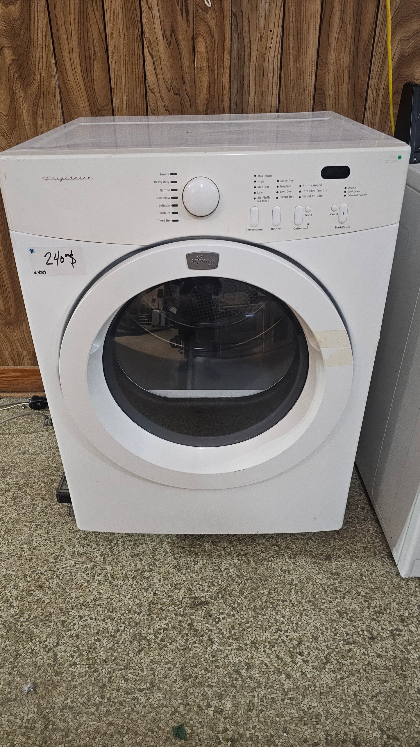 Affinité Frigidaire Sécheuse –Blanc