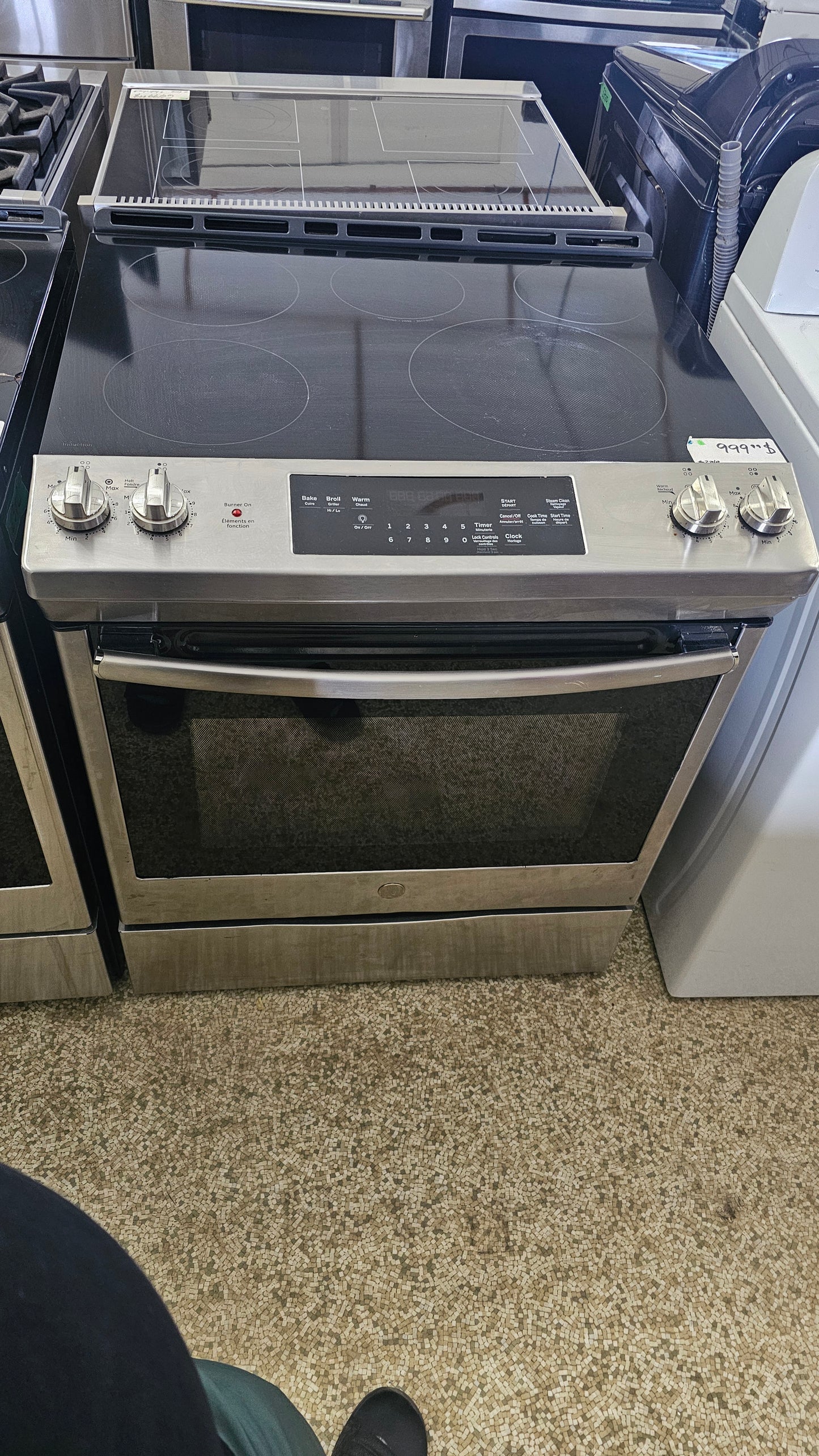 Poêle Ge usagé - acier inoxydable - appareil abordable et fiable