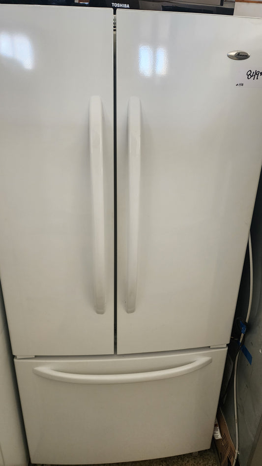 Amana Amana refrigerator in white