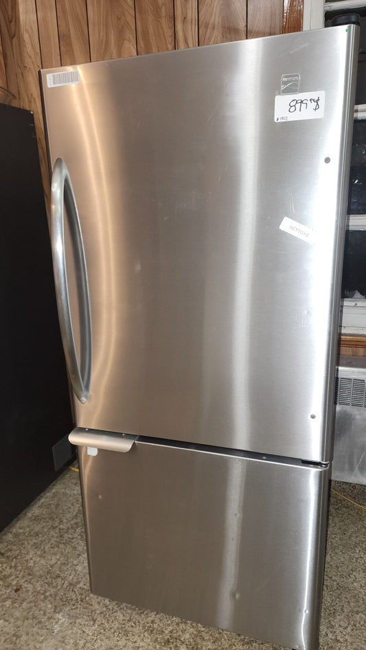 Kenmore Kenmore refrigerator in nan