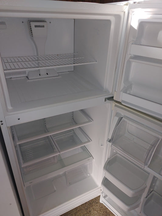White White refrigerator in white