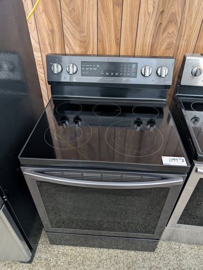 Samsung Stove in stainless; black