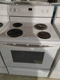 Amana Stove in white