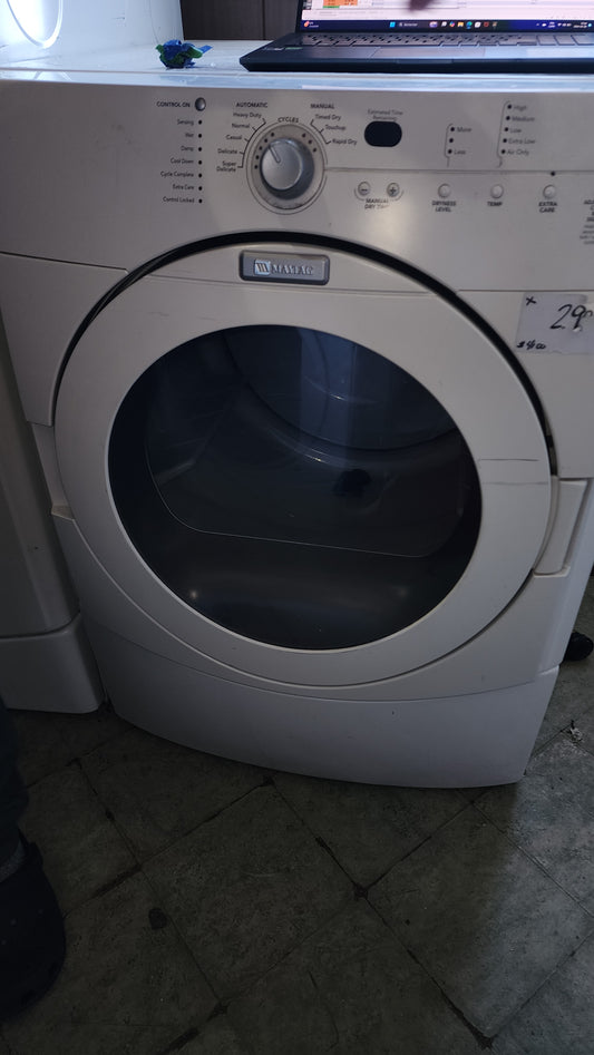 Maytag Maytag dryer in white