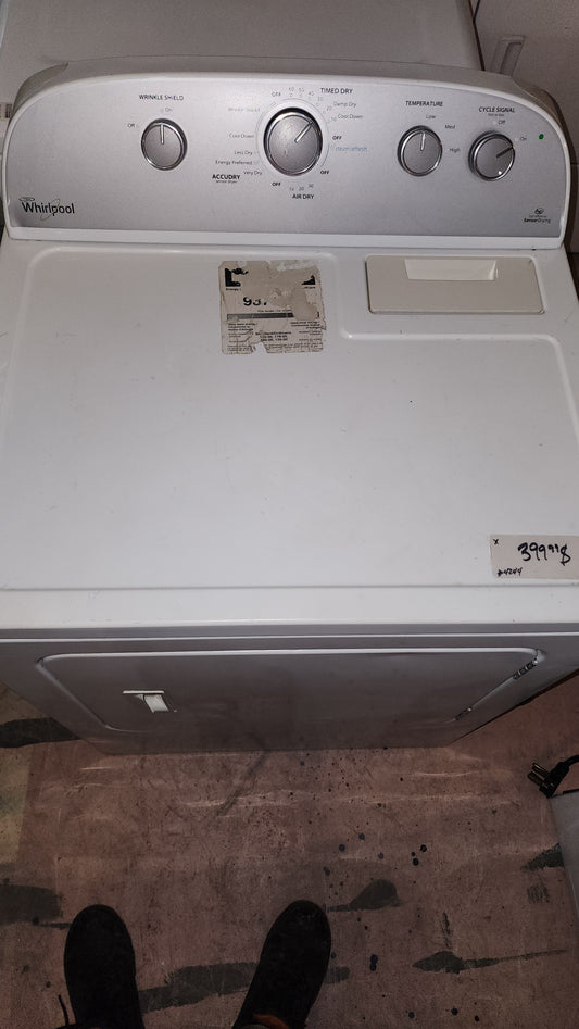 Whirlpool Whirlpool dryer in white