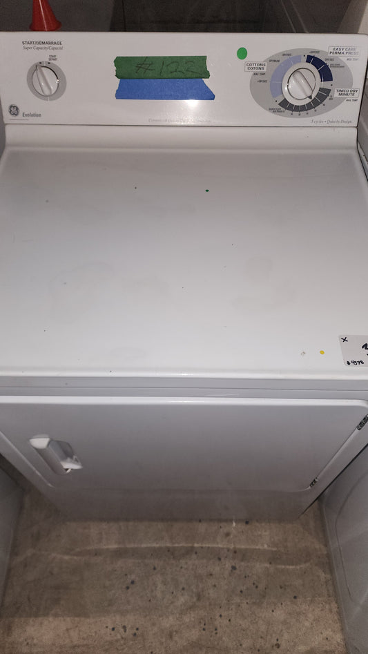 Ge Ge dryer in white