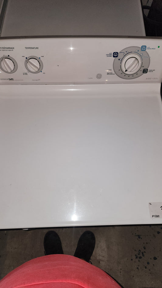 Ge Ge dryer in white
