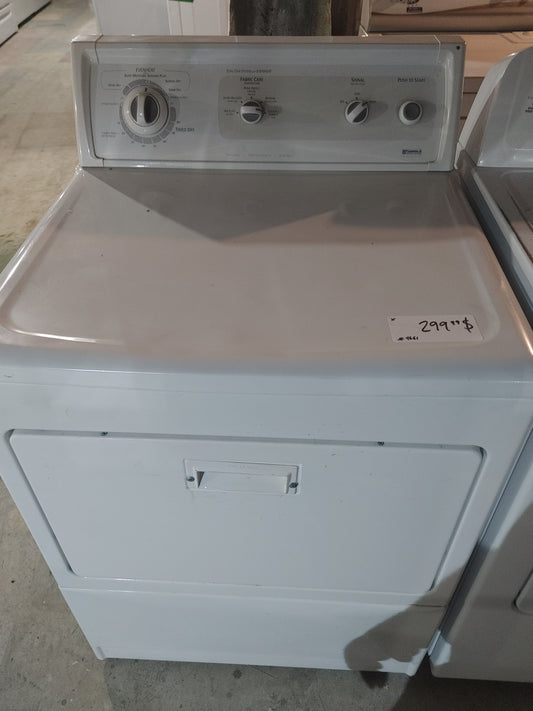 Kenmore Dryer in white