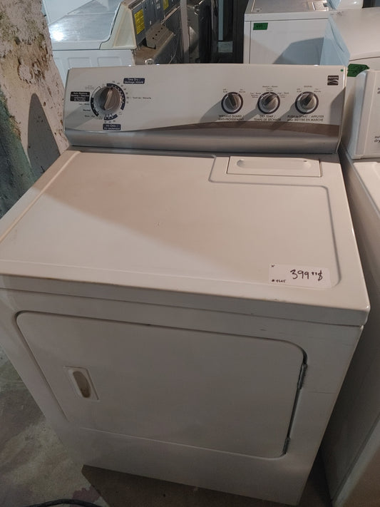 Kenmore Dryer in white