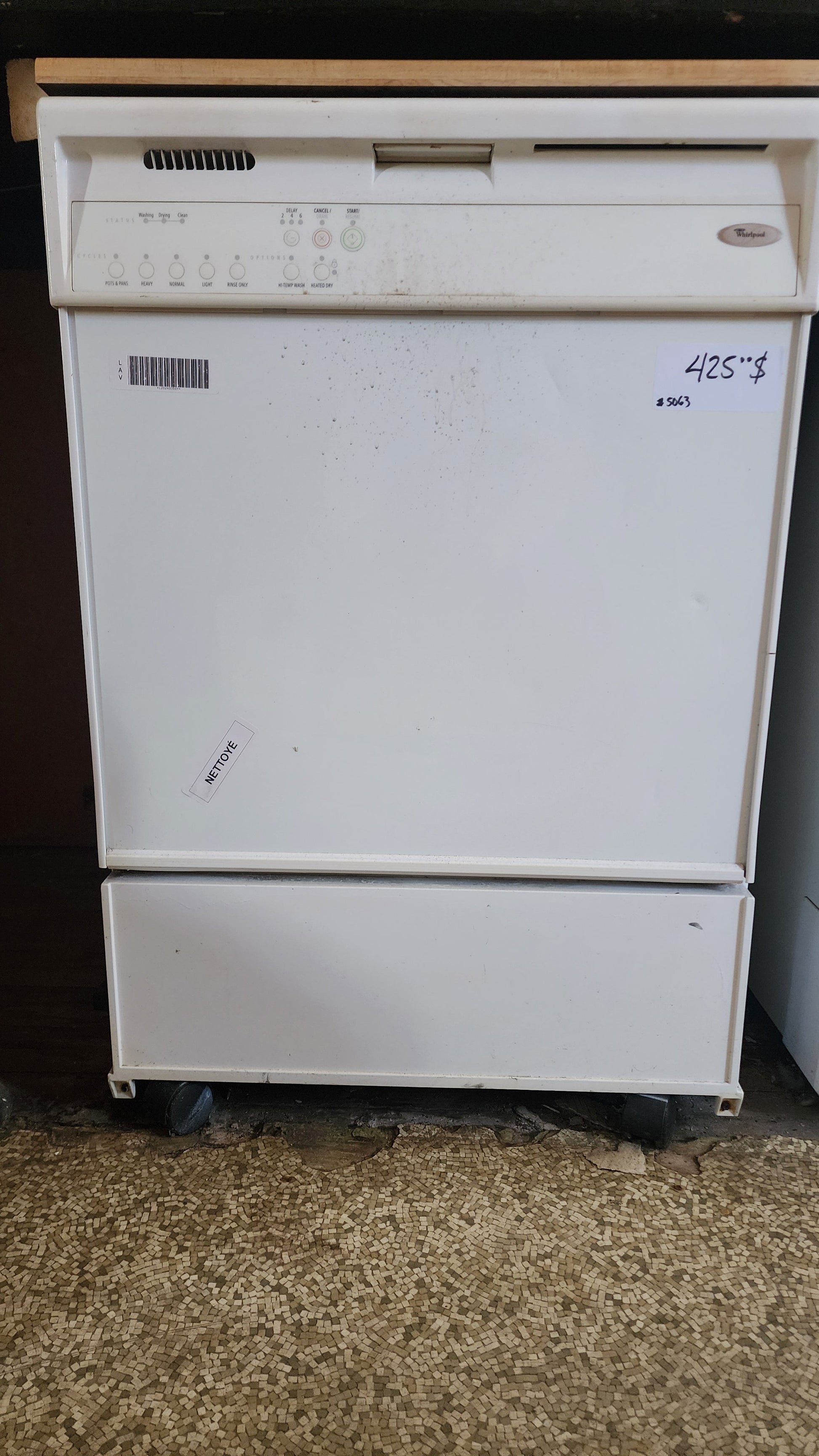 Whirlpool – Dishwasher – 270" – white – Refurbished - Excellent Condition - used dishwasher inspected and tested