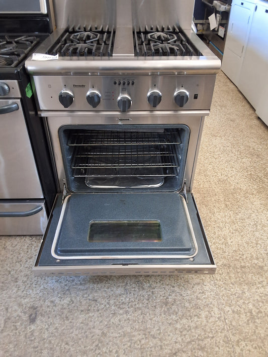 Thermador professional Thermador professional stove in stainless