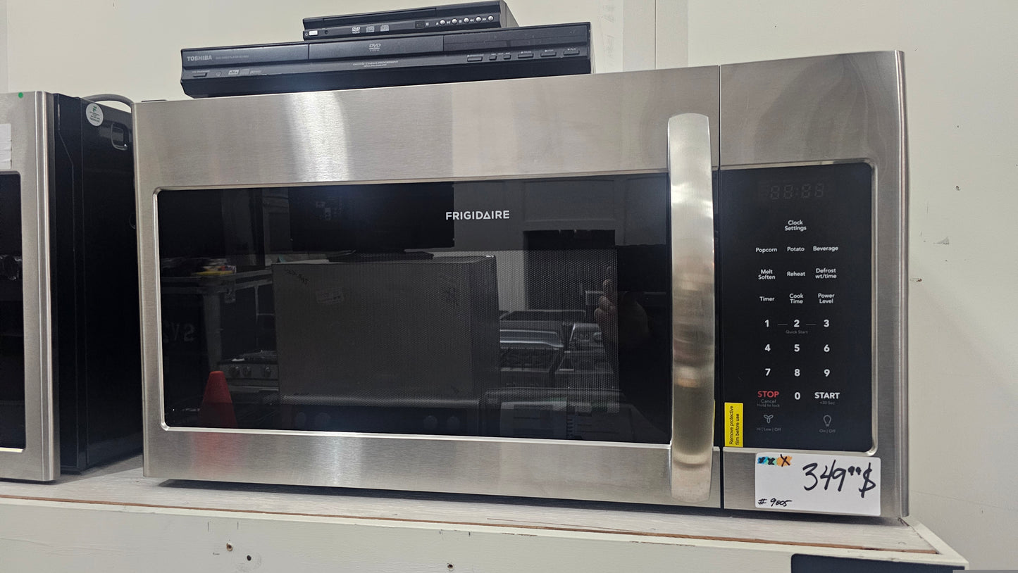 Micro-ondes Frigidaire – Inox