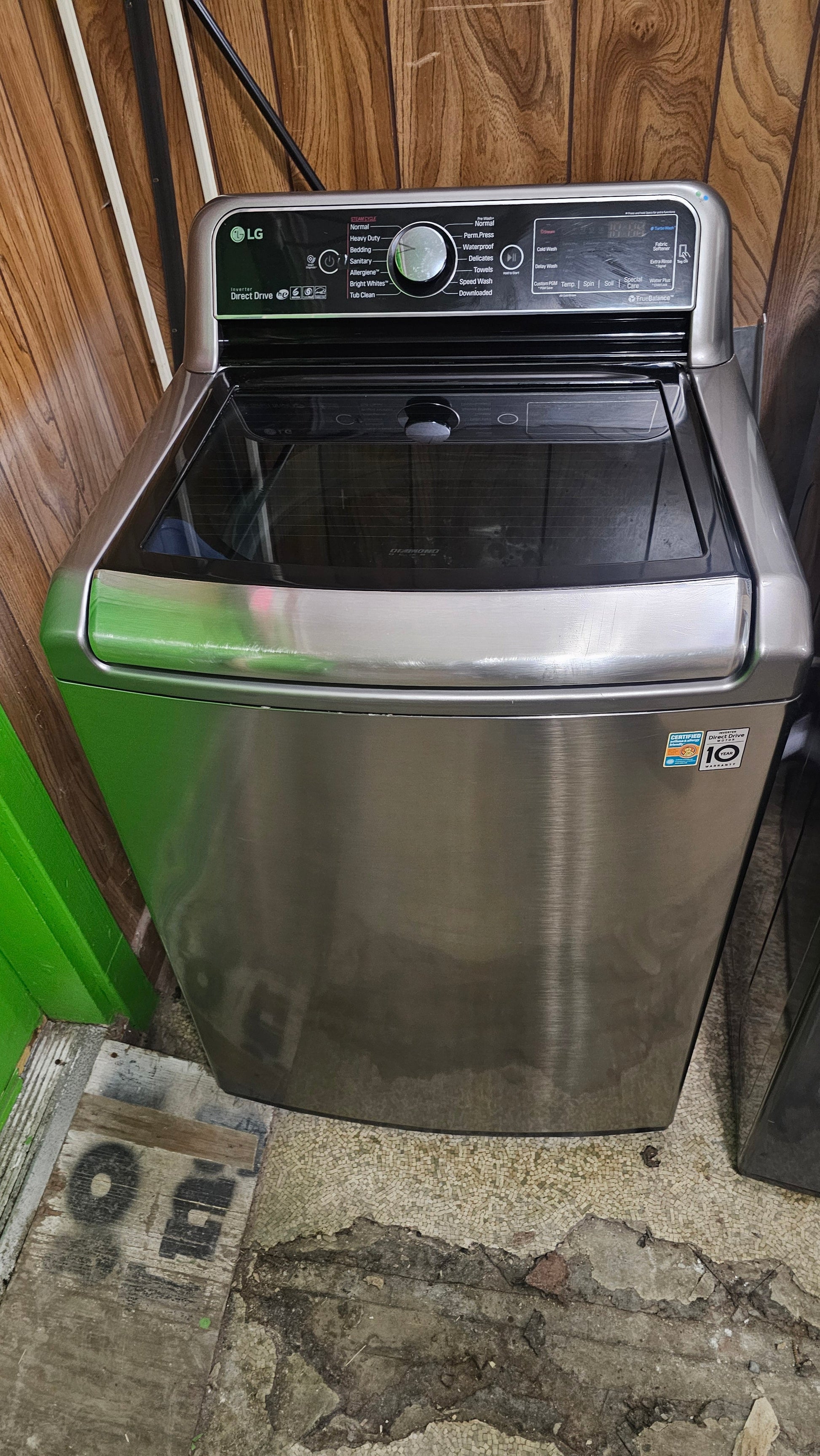 LG – Laveuse – Acier inoxydable – Usagé – Appareil usagé inspecté et testé