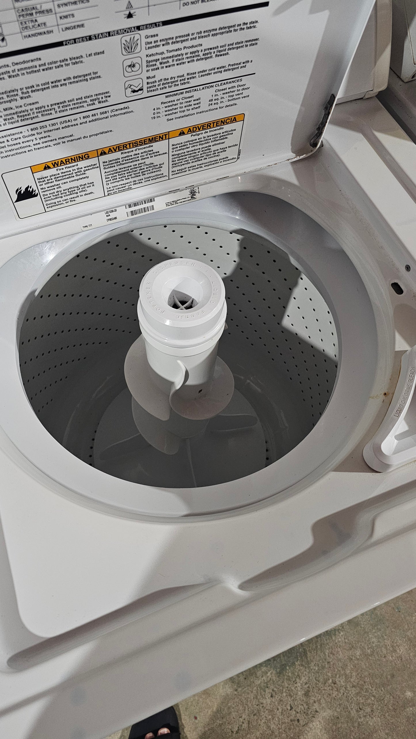 Laveuse Whirlpool – blanche, charge par le dessus