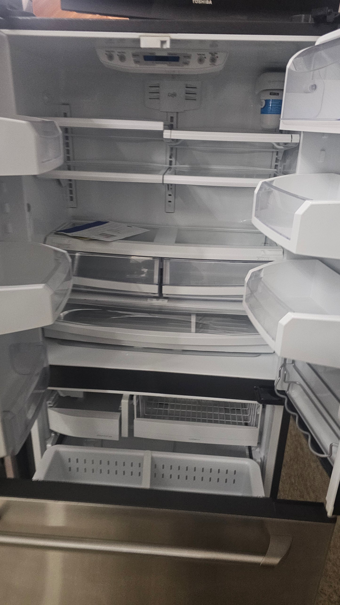 Réfrigérateur GE – inox, 36,0 po