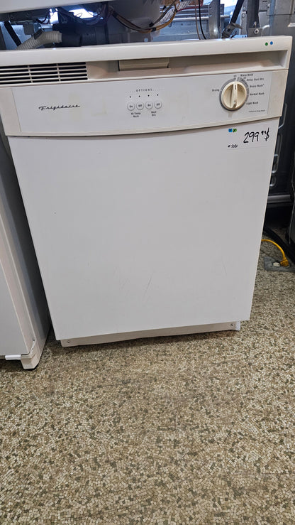 Frigidaire – Dishwasher – white – Used