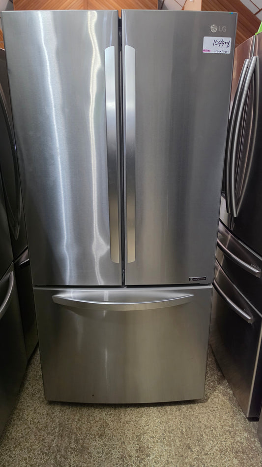 Réfrigérateur LG 33 po x 68,5 po x 27 po - acier inoxydable Réf. 1720