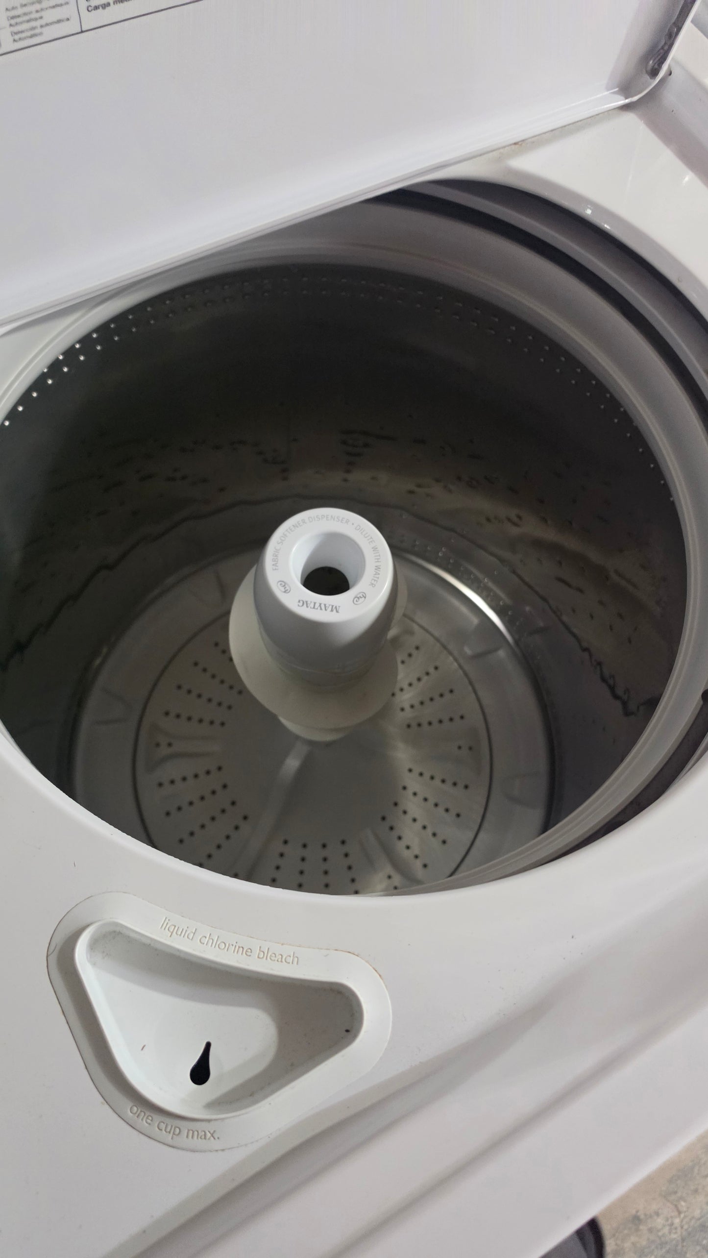 Maytag top load washer - white