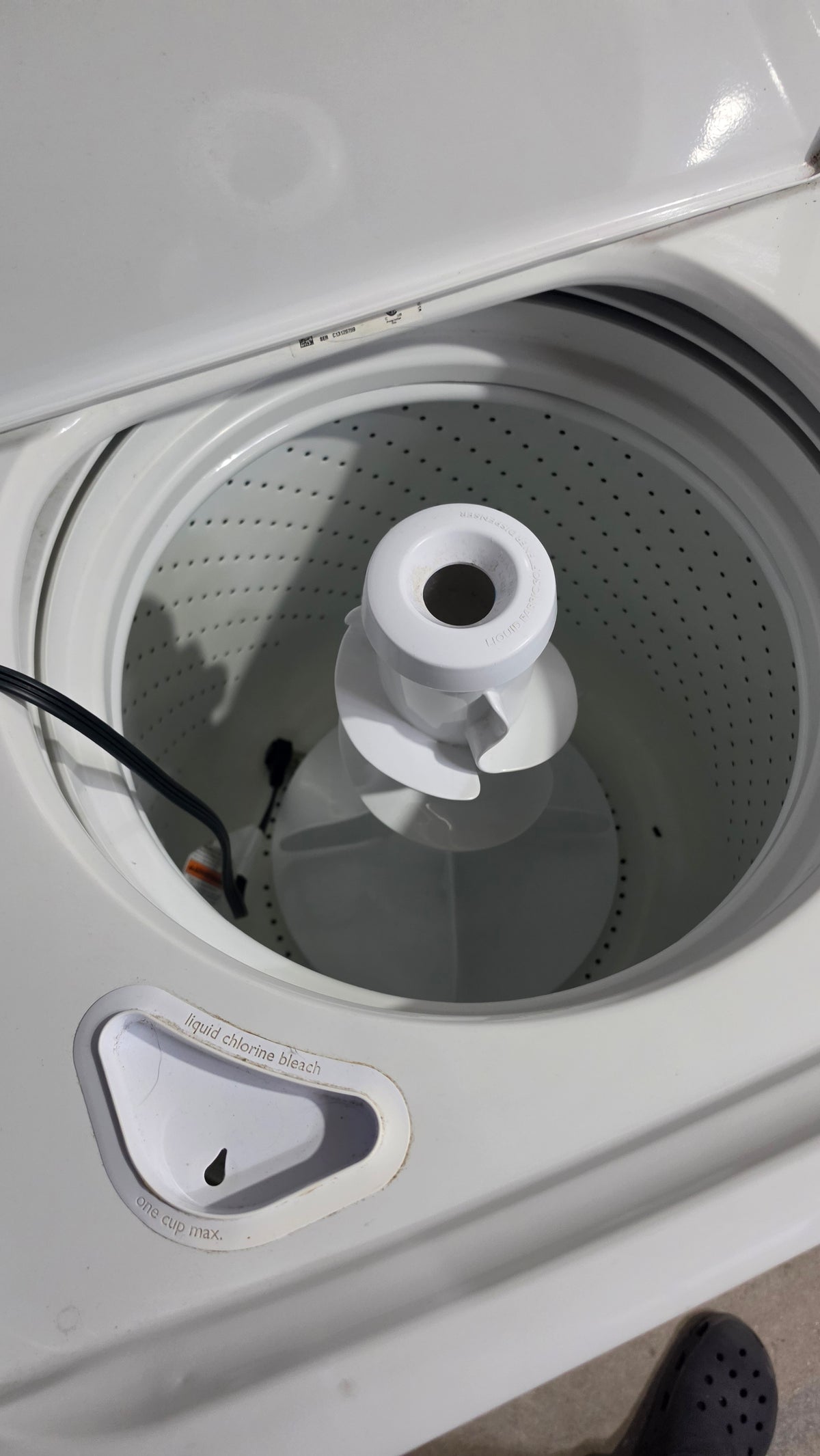Maytag Top Load Washer White, alternate view 2