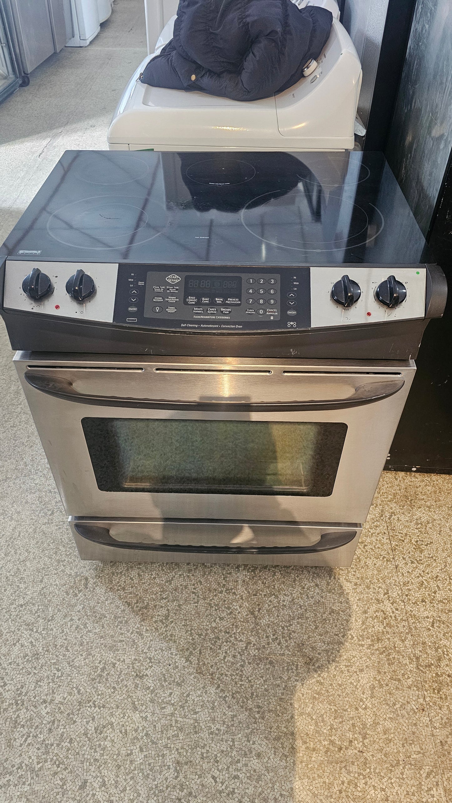 Cuisinière à convection Kenmore Elite – Inox