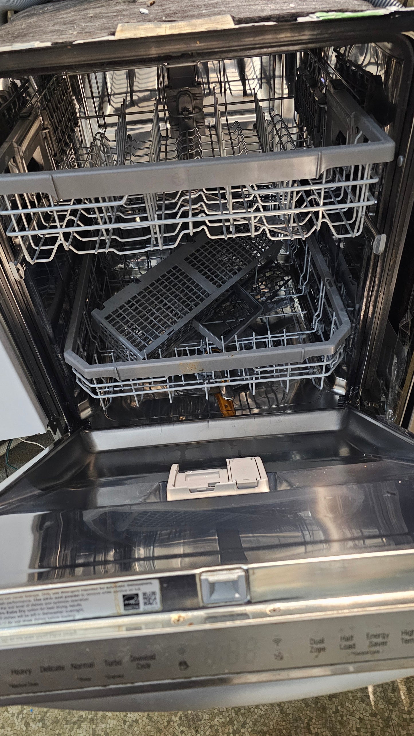 LG – Dishwasher – Stainless Steel – Used