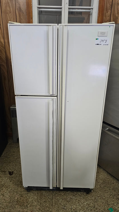 Hotpoint refrigerator- white SKU#1640
