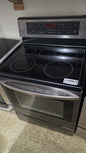 Cuisinière électrique à convection LG - Acier inoxydable