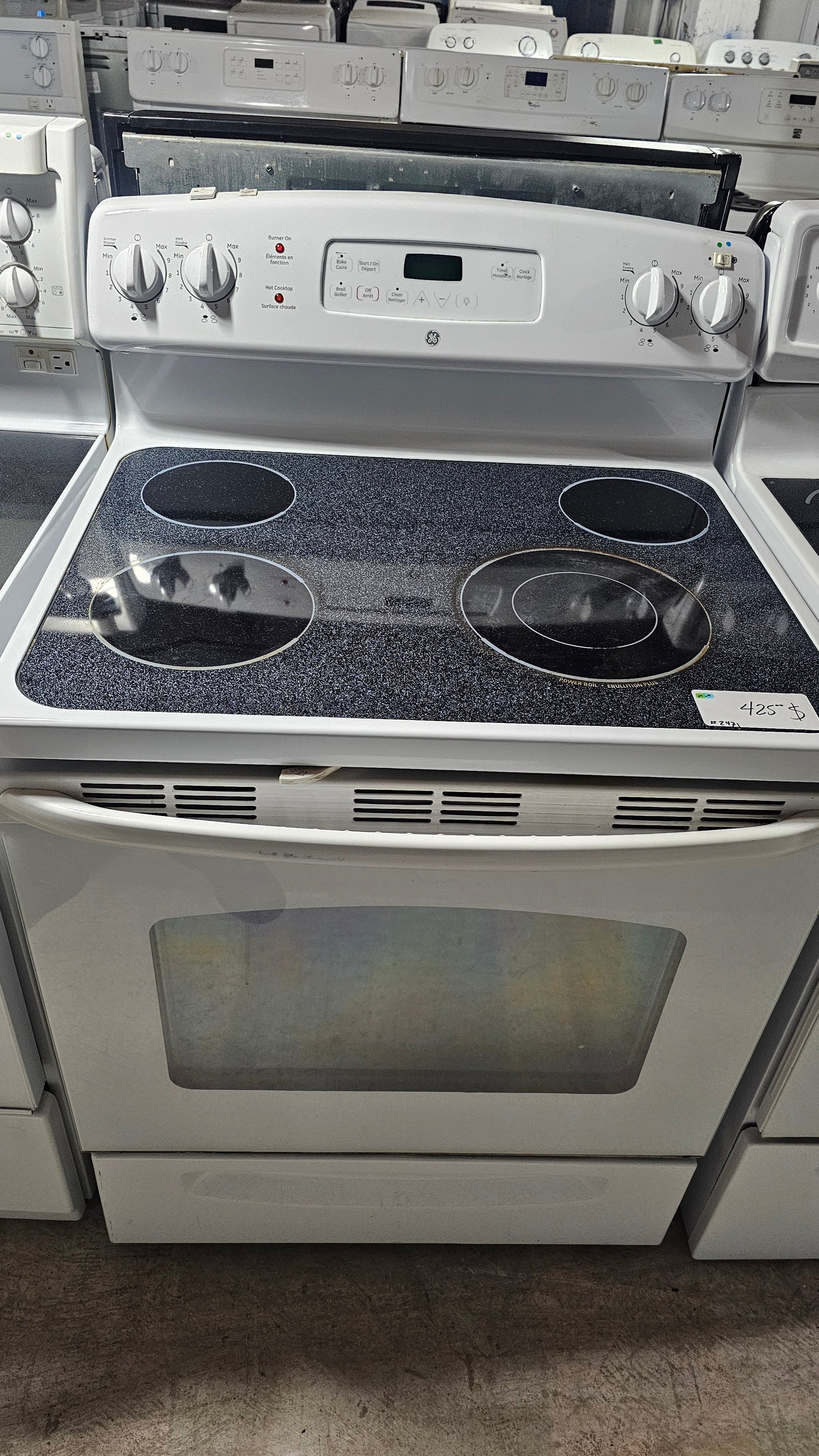 Ge – Cuisinière – Blanc – Usagé – Appareil usagé inspecté et testé