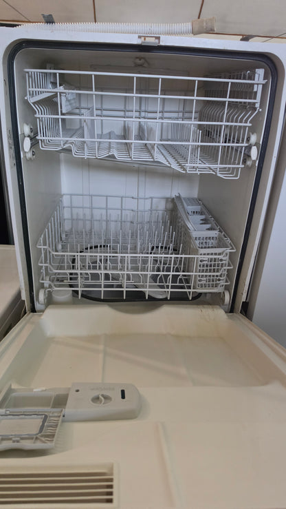 Ge dishwasher - white SKU#5108