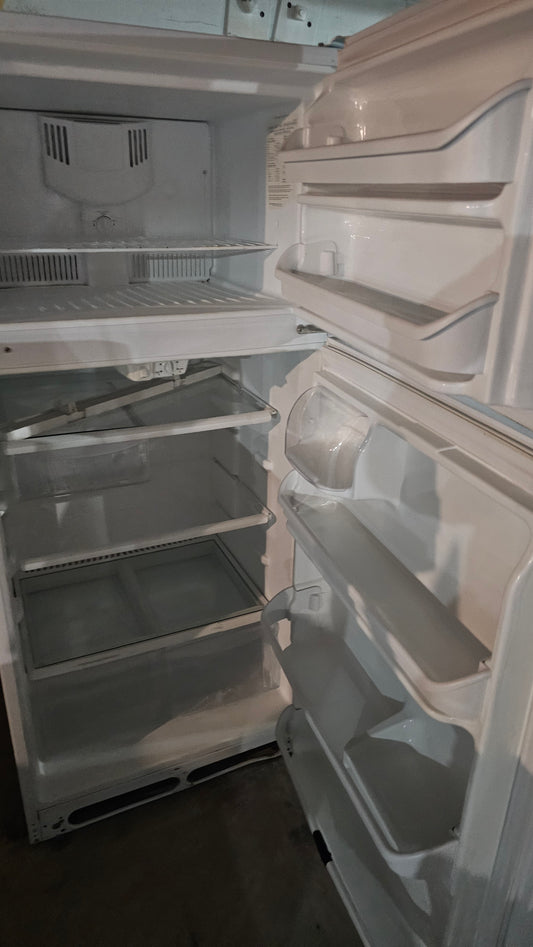 Réfrigérateur de marque TBD