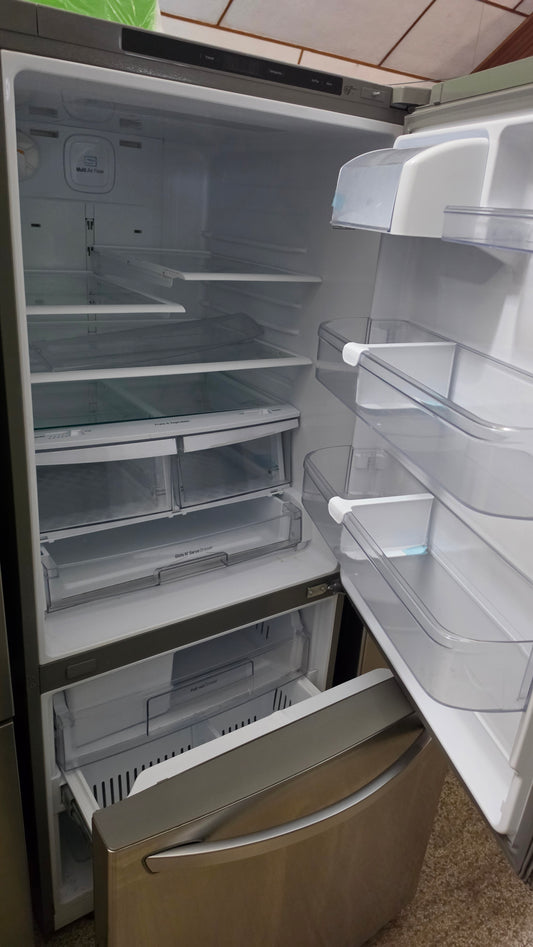 Réfrigérateur LG 33 po x 67 po x 27 po - acier inoxydable Réf. 1721