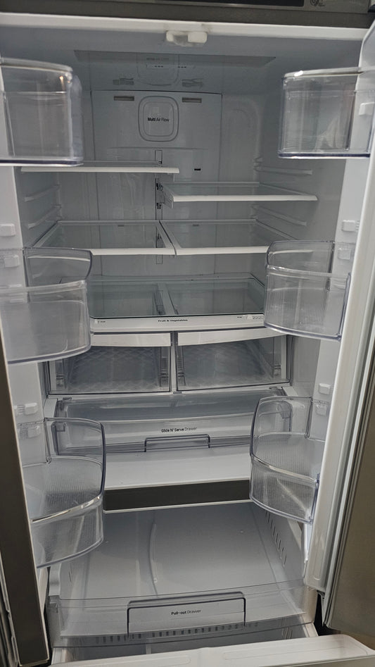 Réfrigérateur LG 3 portes avec congélateur inférieur – Inox